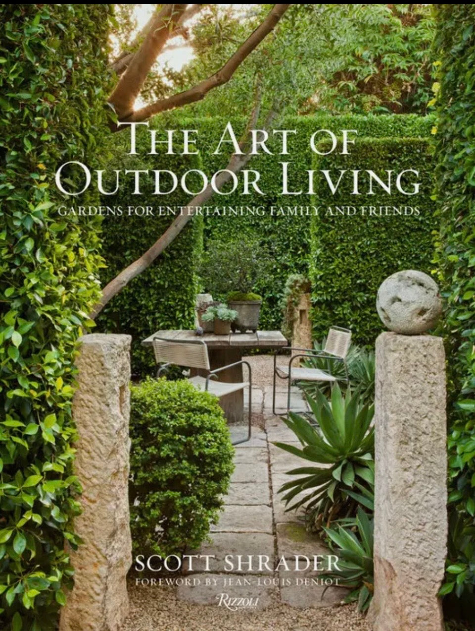 THE ART OF OUTDOOR LIVING BOOK